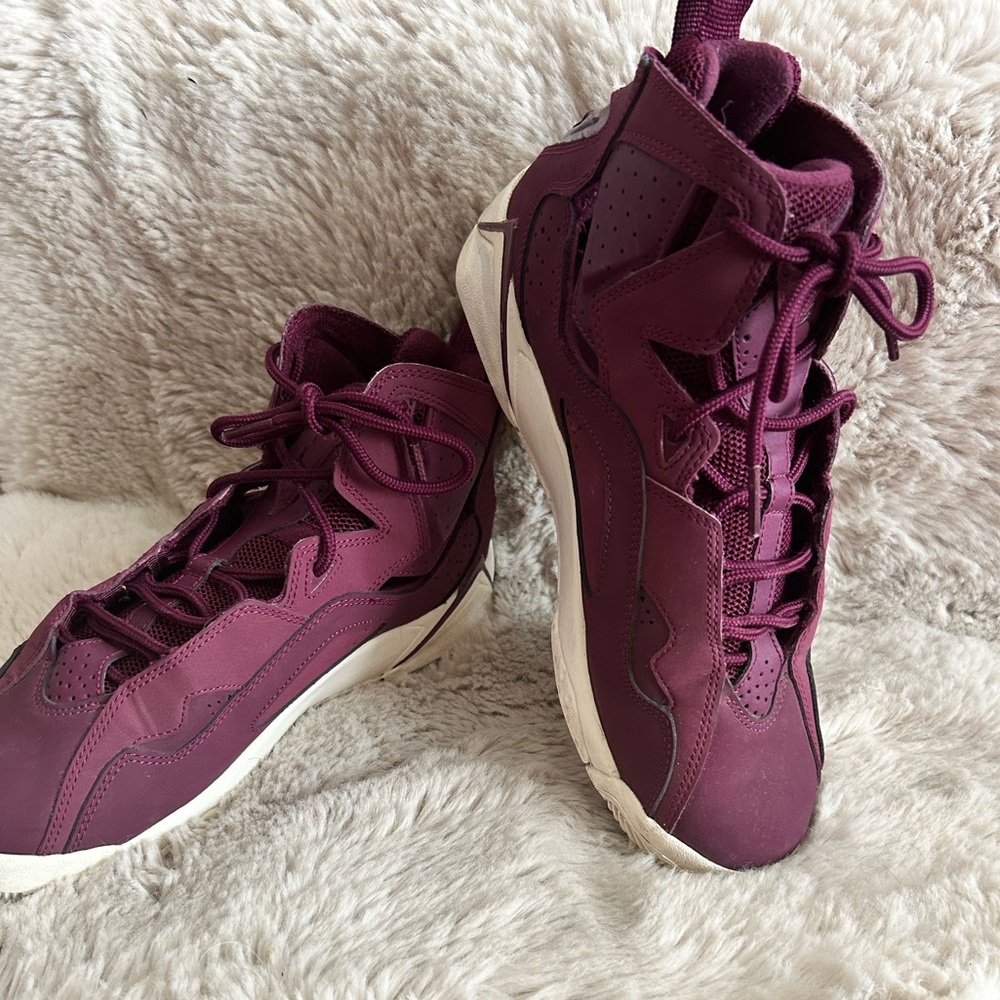 Jordan True Flight Bordeaux